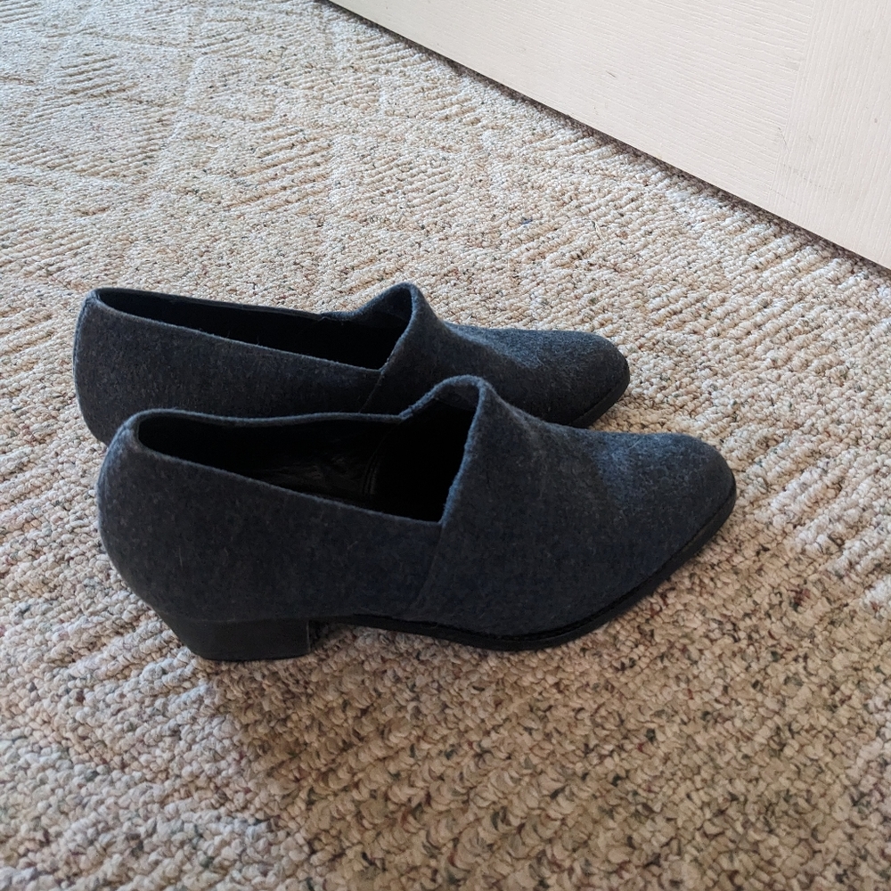 Pointed-toe Fabric Heels